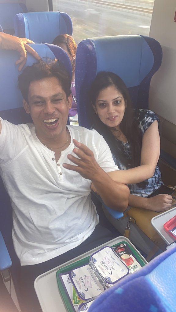 kritipradhan201's tweet photo. C13, seat 15 but we were 12 of us travelling in the #vandebharatexpress. Nakul singh was an amazing host who served us with a smile. Thank you @IRCTCofficial for an amazing experience for our family and thank you for bringing tech to the fore .. Sudhir ji se milkar bahut acha https://t.co/wU9hpUklpA