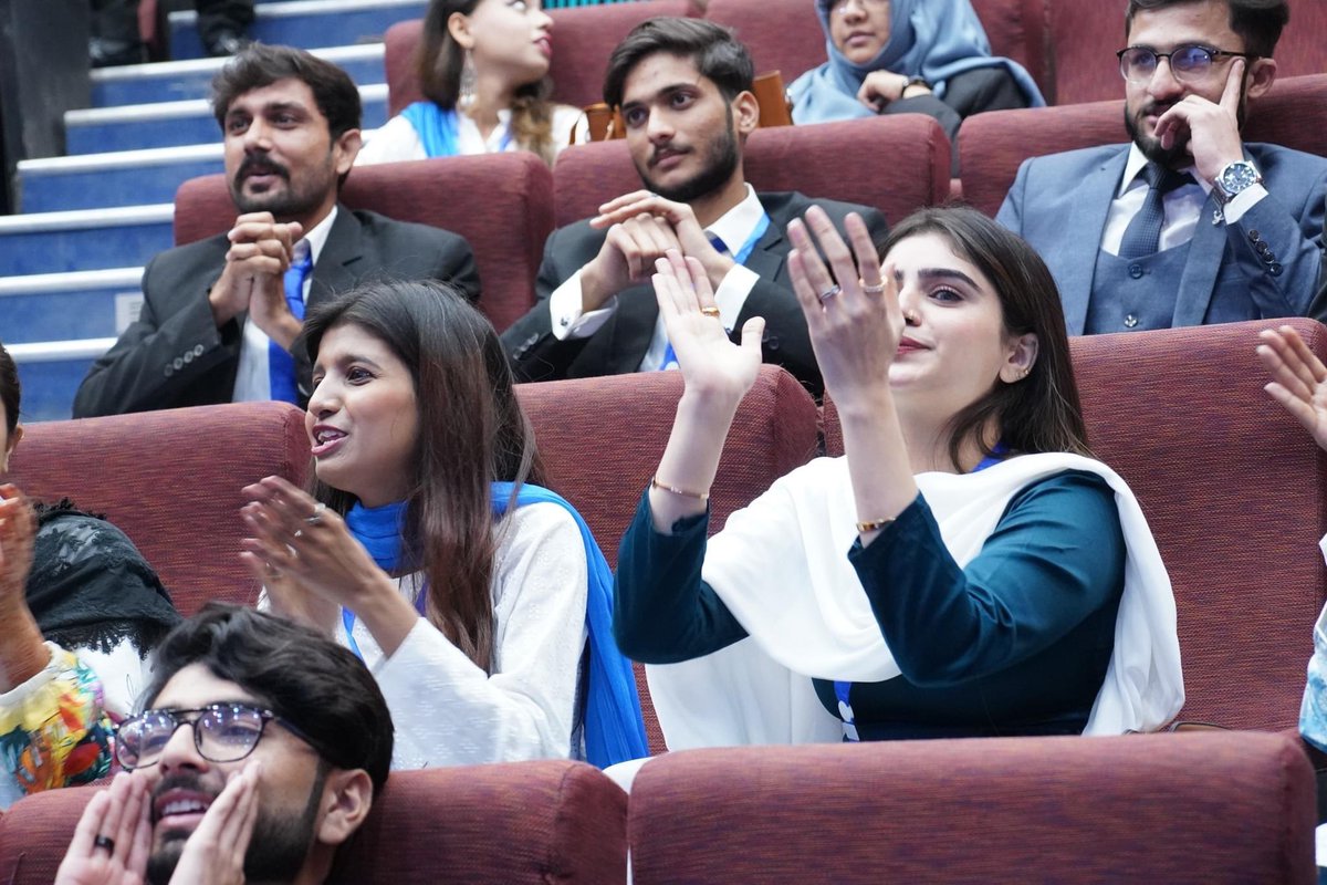 Fsnaqvi's tweet photo. Glimpses of "GRAND ELECTION DEBATE" organized by Youth Parliament on the occasion of Youth Parliament Sindh Cabinet Elections 2023 on Saturday, February 2023.
#YouthParliament #YP #FlyOnTop #JadeedPakistan #YPSC2023 #election2023 #YPelections https://t.co/aZtGOvY4rg