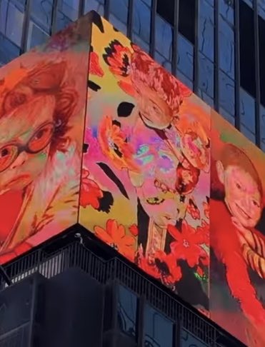 Syngap1Fnd's tweet photo. #RareInTimesSquare
Thrilled to have @beckettthebean portrait by Ian Mohan representing the #SYNGAP1 Community in @timessquarenyc NE Corner of 1500 Broadway & West 43rd Street! A dream come true for the #SYNGAP1 community to be featured for all the world to see #rarediseaseday https://t.co/nakKoUiLAs