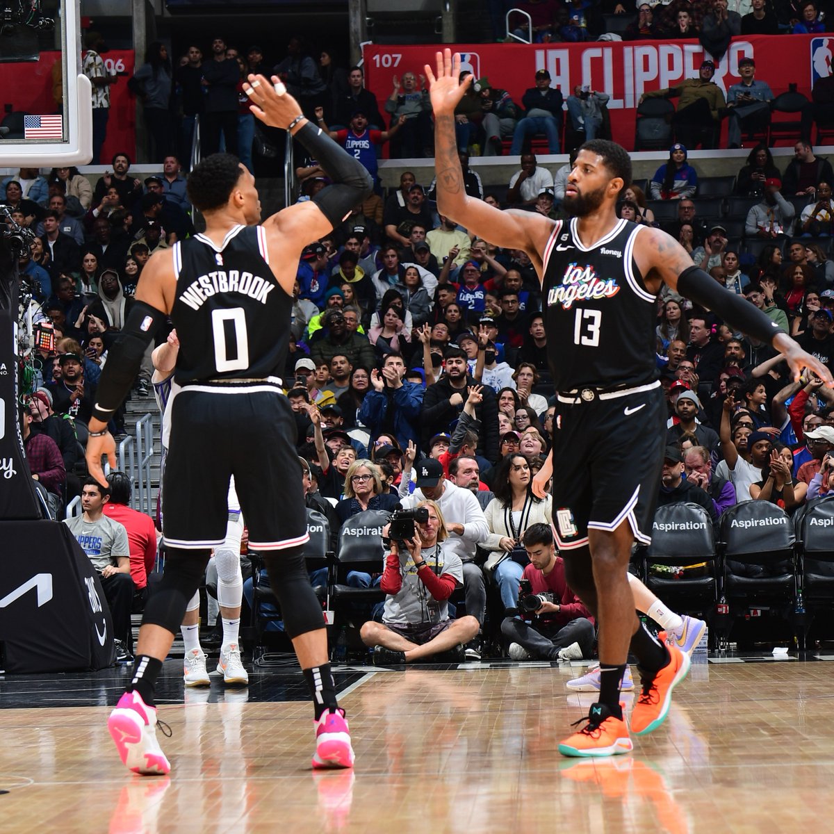 NBA tweet media
