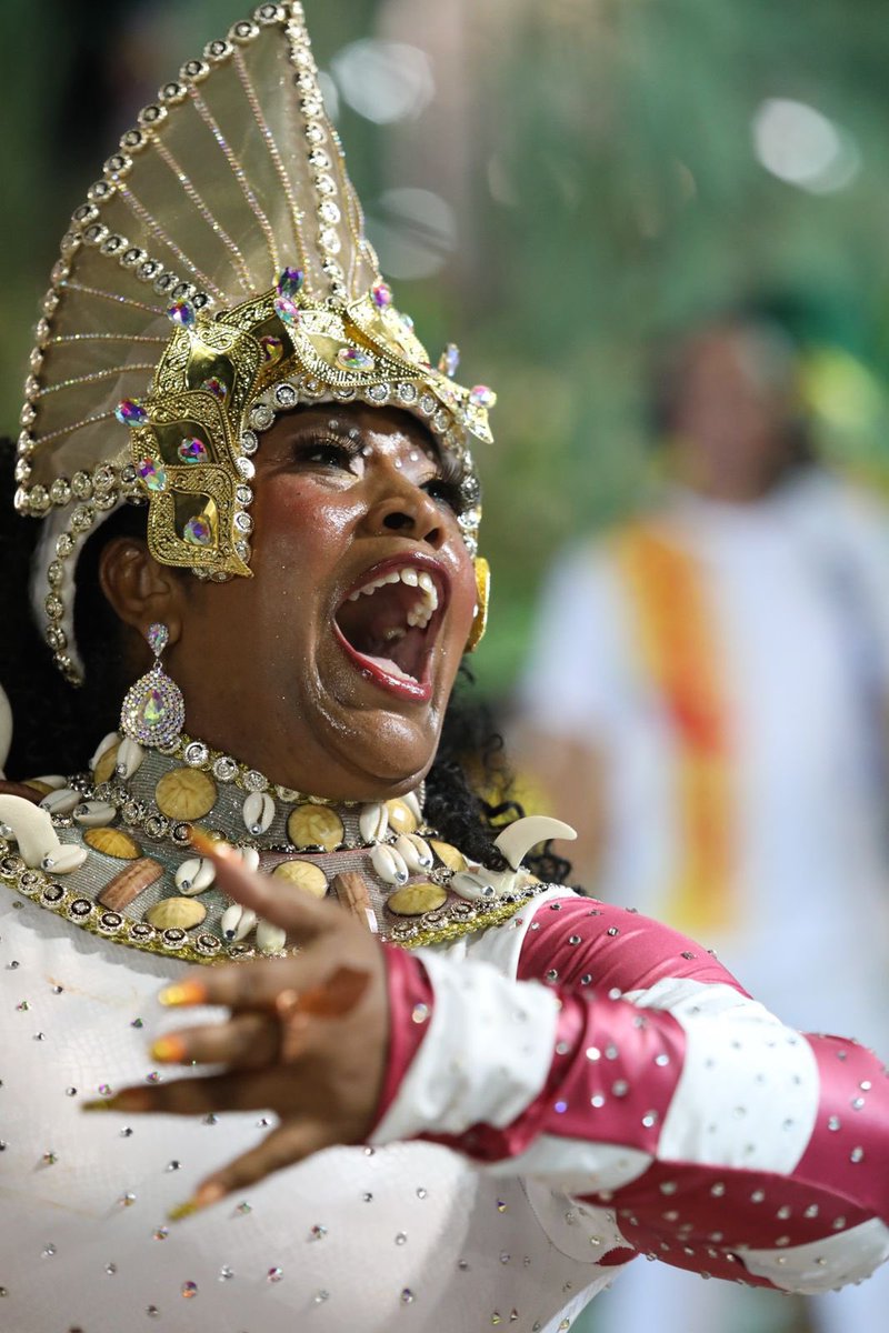 vozdacomunidade's tweet photo. Vem ver alguns cliques do desfile da @gresarocinha na Nova Intendente!

📸 @brunoitancpx 

#VozNoCarnaval
#Carnaval2023 https://t.co/1DoTiTaVEB