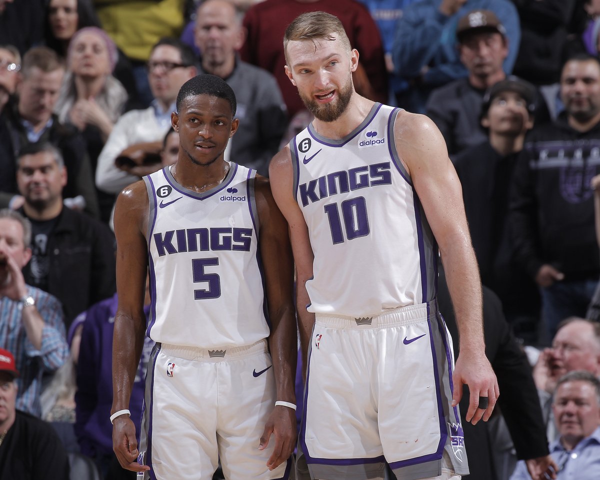 BleacherReport's tweet photo. The last time the Kings made the playoffs was during the 2005-06 season.

They're currently 3rd in the West.

Future is looking bright in Sac Town 🔥 https://t.co/NpEo6fm9Eb