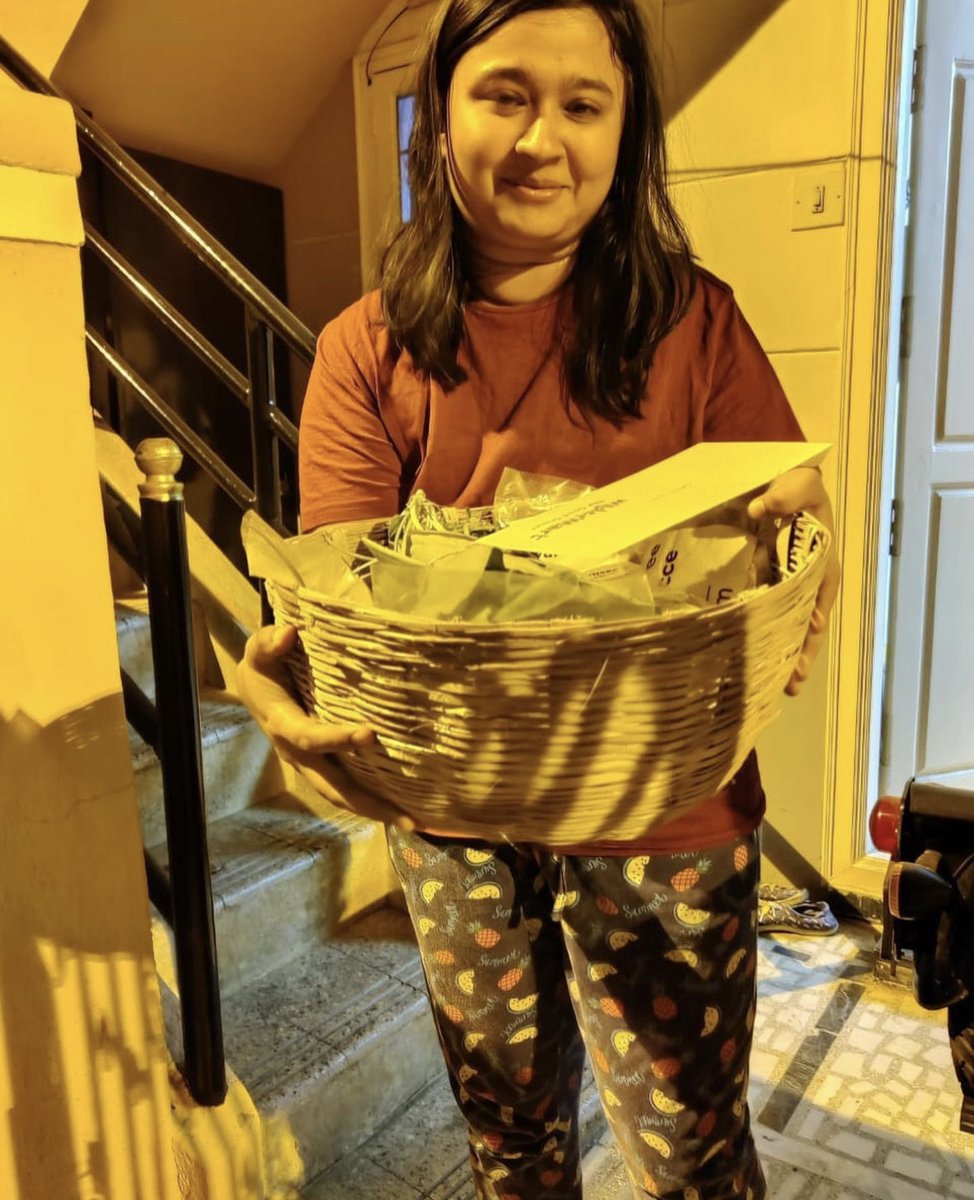 WildermartIndia's tweet photo. Happy customers getting their deliveries the zero-waste way! Did you know that at @wildermartindia we use minimal packaging? 
And everything is delivered to you in electric vehicles = zero emissions! https://t.co/kz3xxe8jB3