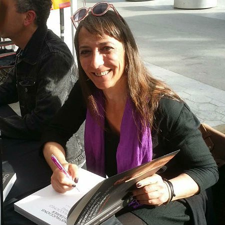 Avui fa un any que ens va deixar la nostra presidenta.
Un fet colpidor que va agafar a tothom per sorpresa.
Amb aquestes linies volem retre un sentit homenatge a qui tant va lluitar per la visibilitat de la diversitat.
Sempre en el record, la nostra mar salada, <a href="/Mar_C_Llop/">Mar C. Llop</a> Seguim