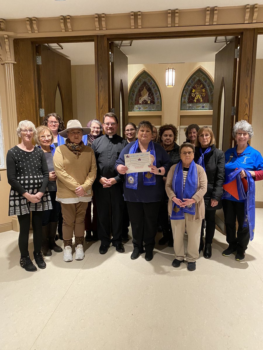 Last night St John the Baptist CWL hosted Stations of the Cross for victims of Human Trafficking @KellyTFranklin thank you for coming out last night. #projectmapleleaf #eradicatechallenge