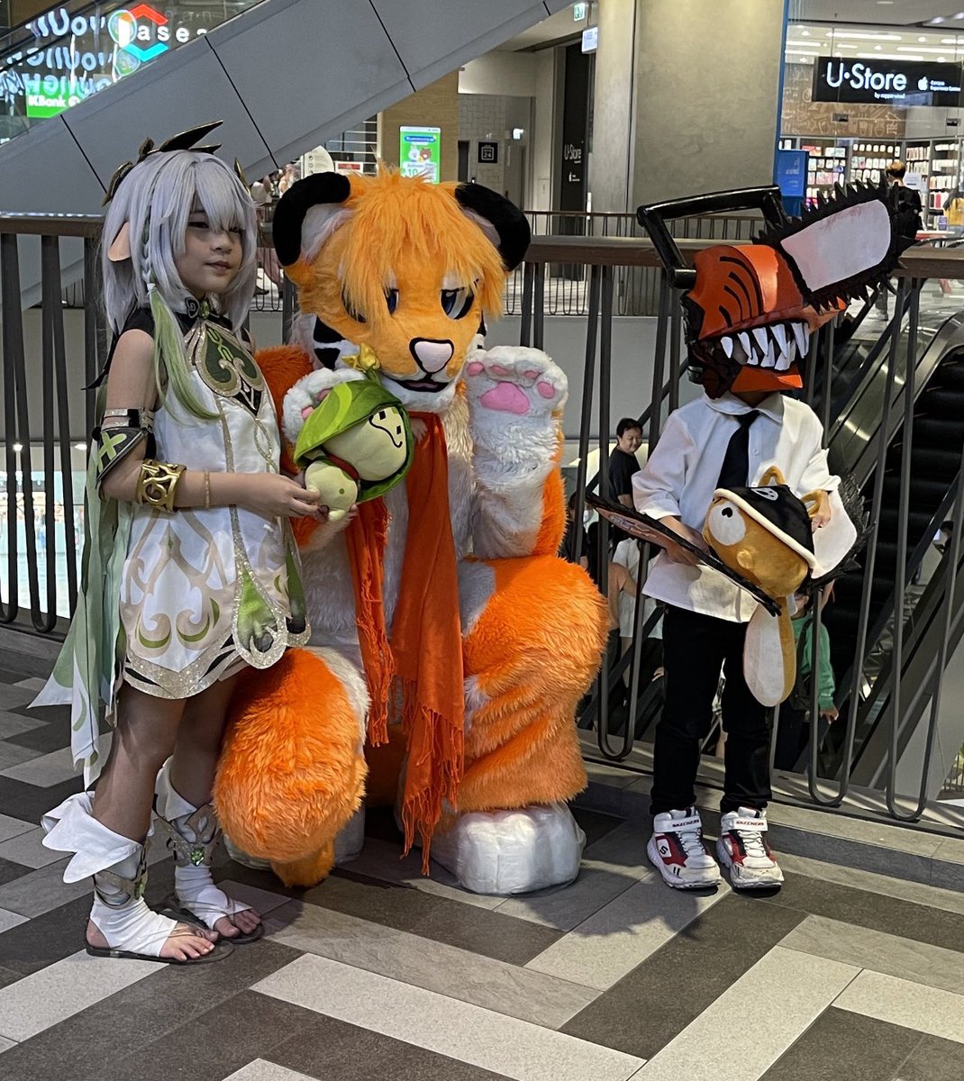 katoliger's tweet photo. #katoliger #fursuit #Genshinlmpactth #Genshin_Impact #nahida #fursuitor #chainsawman https://t.co/AFSqgi4Wbm