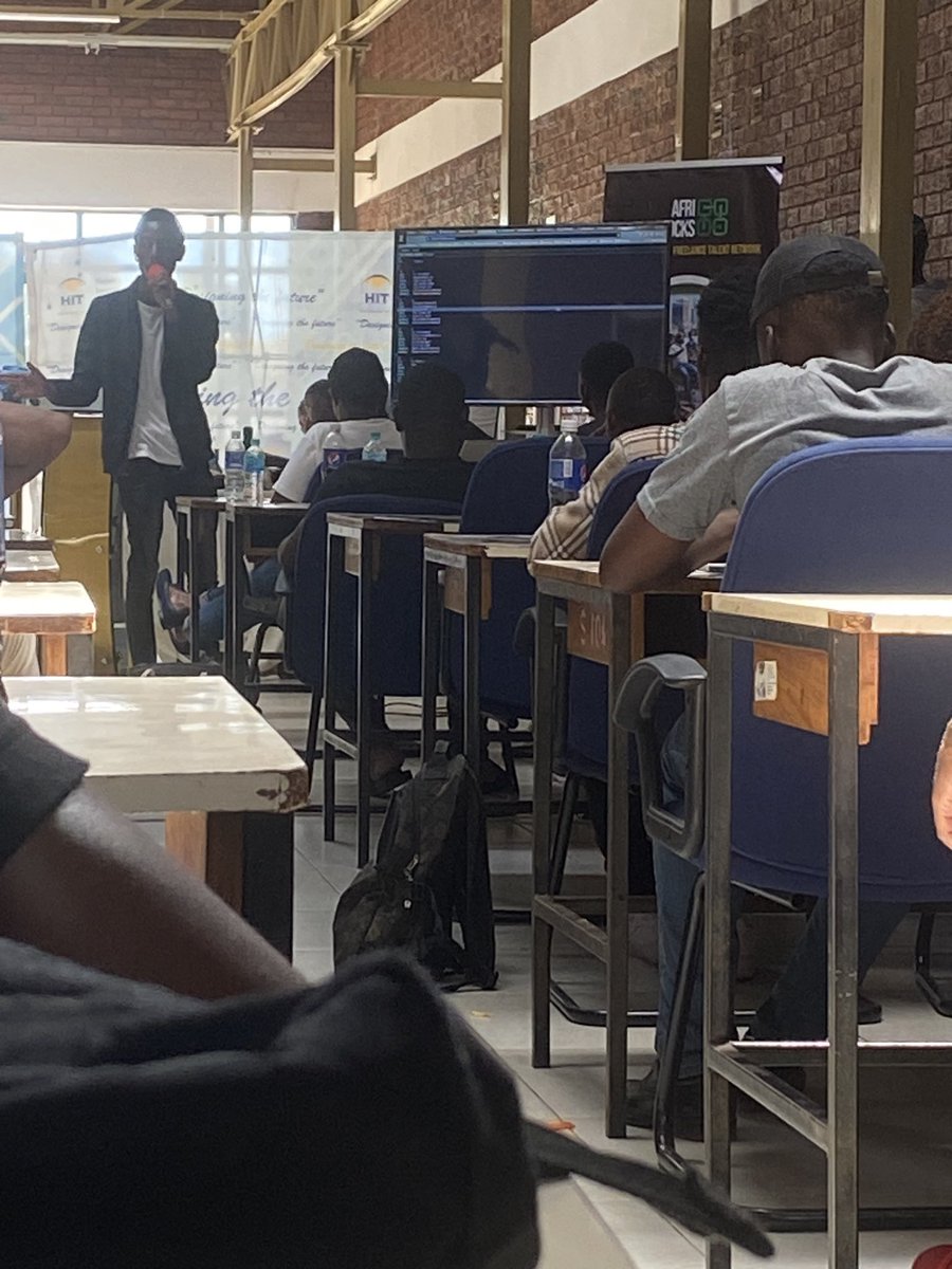 iamngoni's tweet photo. #ZimDevFest23
@ncubegiven_ talking about web applications security. https://t.co/q0BDIAt4lB