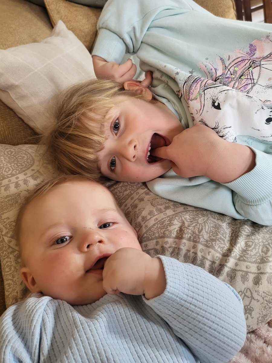ToalyD's tweet image. .. my two little miracles.. they make me whole and I wouldn't change it for the world.. 💜💙 #IVF #LuckyDaddy