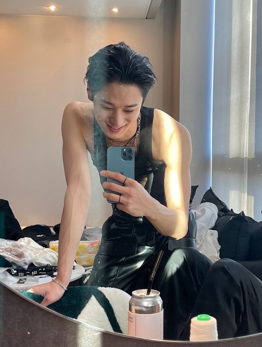 To_YJJ_'s tweet photo. ... https://t.co/Kv3wPiLFU0