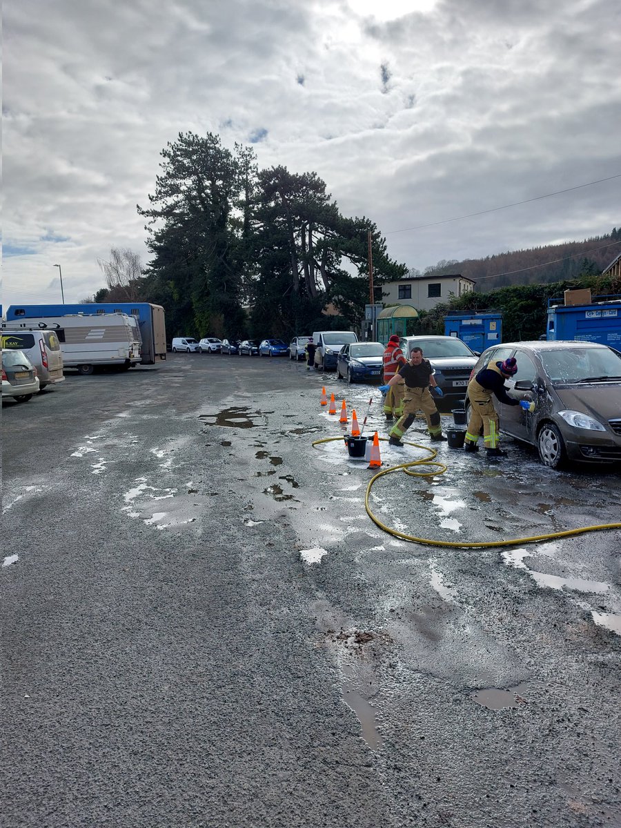 Martyn Field (@partymarty740) on Twitter photo Great effort from <a href="/PresteigneFire/">Gorsaf Dân ac Achub Llanandras/ Presteigne Fire an</a> carrying out their charity car wash today. Still time to come down. They will be here until 2pm. <a href="/mawwfire/">Tân CGC / MAWW Fire</a> <a href="/firefighters999/">Fire Fighters Charity</a> <a href="/CommandPowys/">Powys Command</a> Great effort from <a href="/PresteigneFire/">Gorsaf Dân ac Achub Llanandras/ Presteigne Fire an</a> carrying out their charity car wash today. Still time to come down. They will be here until 2pm. <a href="/mawwfire/">Tân CGC / MAWW Fire</a> <a href="/firefighters999/">Fire Fighters Charity</a> <a href="/CommandPowys/">Powys Command</a>