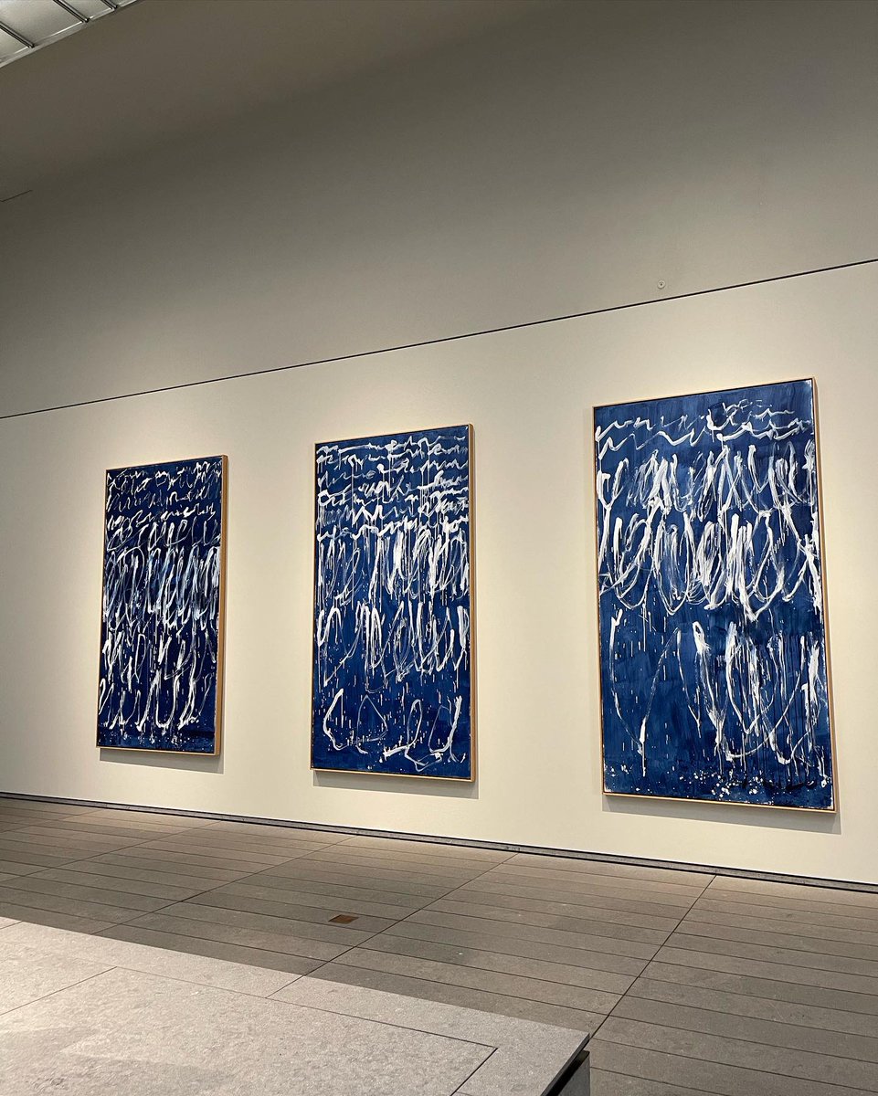 misaki1111's tweet photo. love it here 🖼 louvreabudhabi
ルーブルがアブダビにもあった🥰

skirt shopcider
15%割引のクーポン：MISAKI_TW

#shopcider
#louvreabudha… https://t.co/2aQ2HxzSCp https://t.co/ZAHwsvg8AP