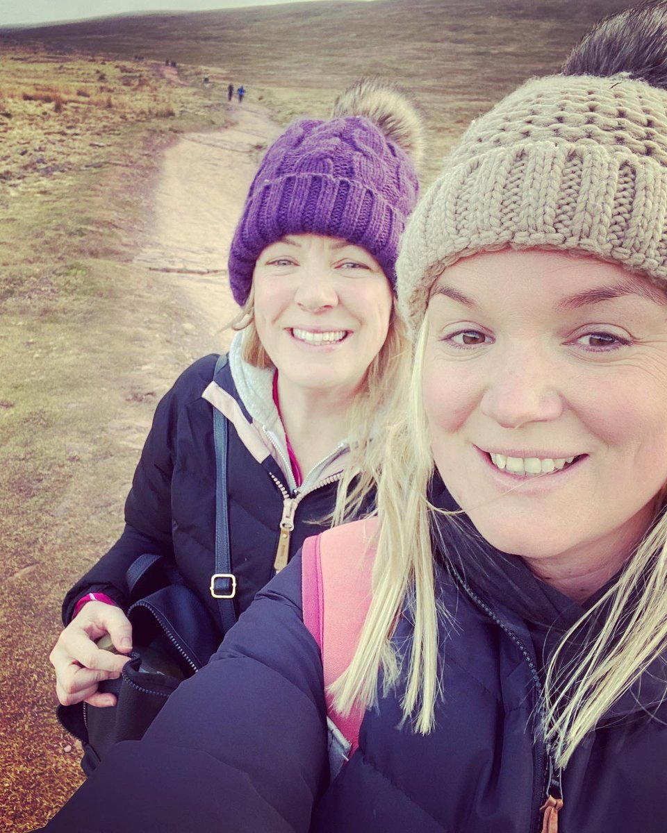 Lovely morning yomp with lovely colleagues💚⛰️ #wellbeingwalk #ABUHB
