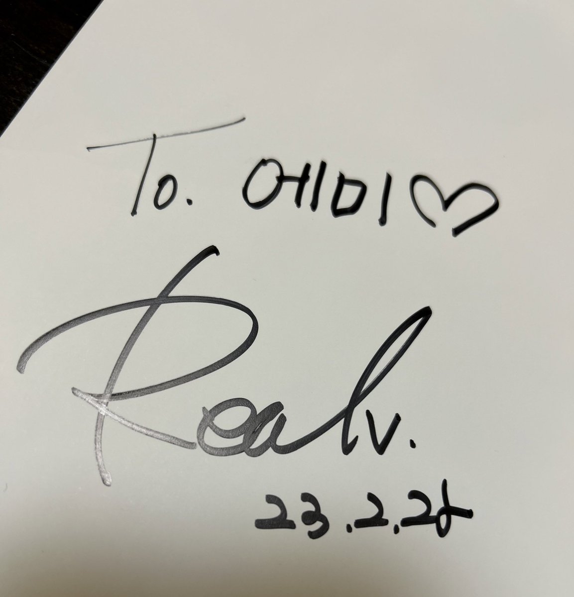 emi_taehyung_'s tweet photo. とっても素敵な展示会でした〜💚
realvニムにもkoniニムにもお会い出来、握手とサインまで💓
めちゃ素敵なお2人でした✨
大好きなテテの写真に泣いちゃったよ〜🥹
パネルA2を3枚購入してきました🤭
#realv #koni
Dear my Winter JIN&V
𝐄𝐗𝐇𝐈𝐁𝐈𝐓𝐈𝐎𝐍 𝐢𝐧 𝐉𝐀𝐏𝐀𝐍
- 私達の季節へ - https://t.co/vAD8NHuJcf