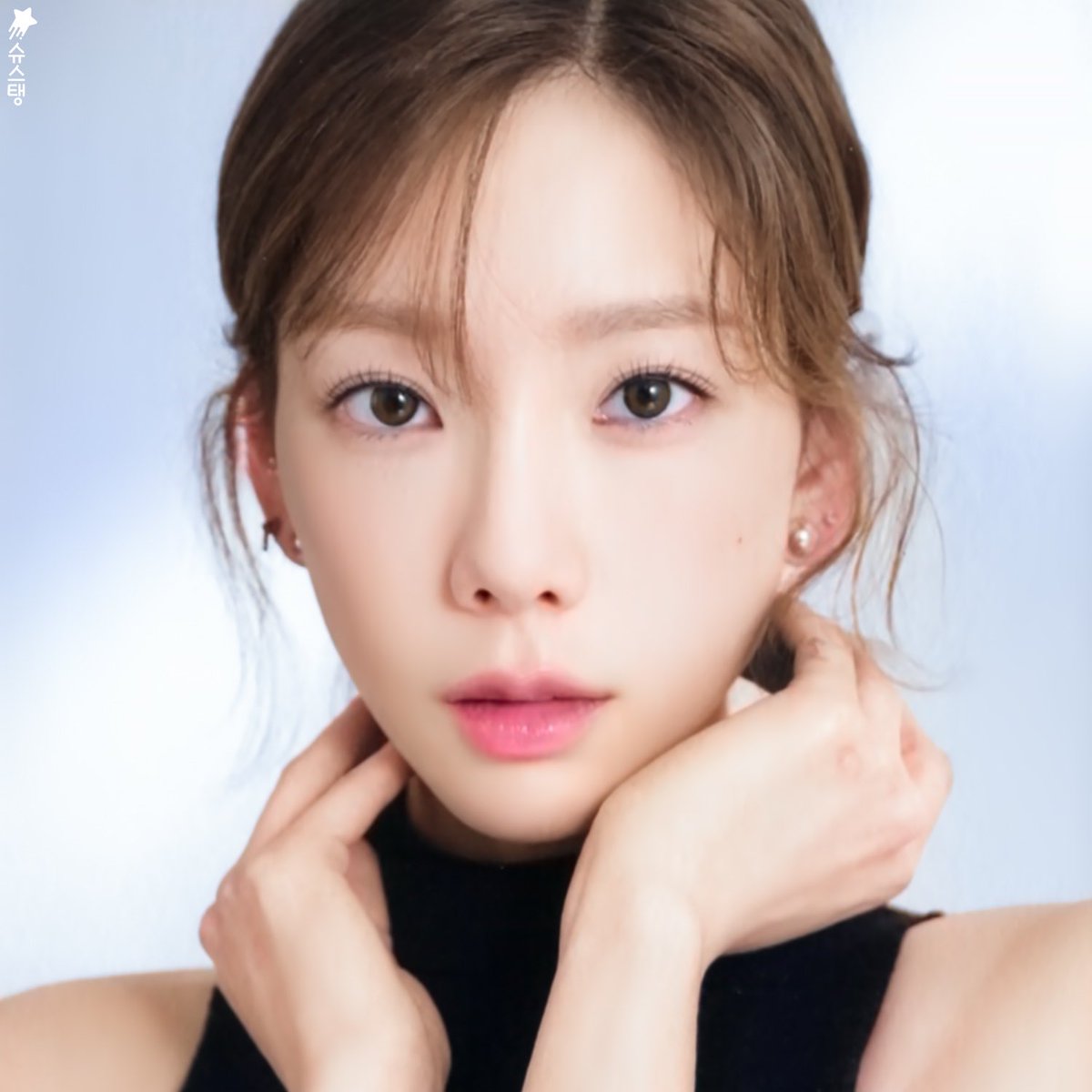 😶 on Twitter: “this concept gives me an idea of taeyeon having an actor
