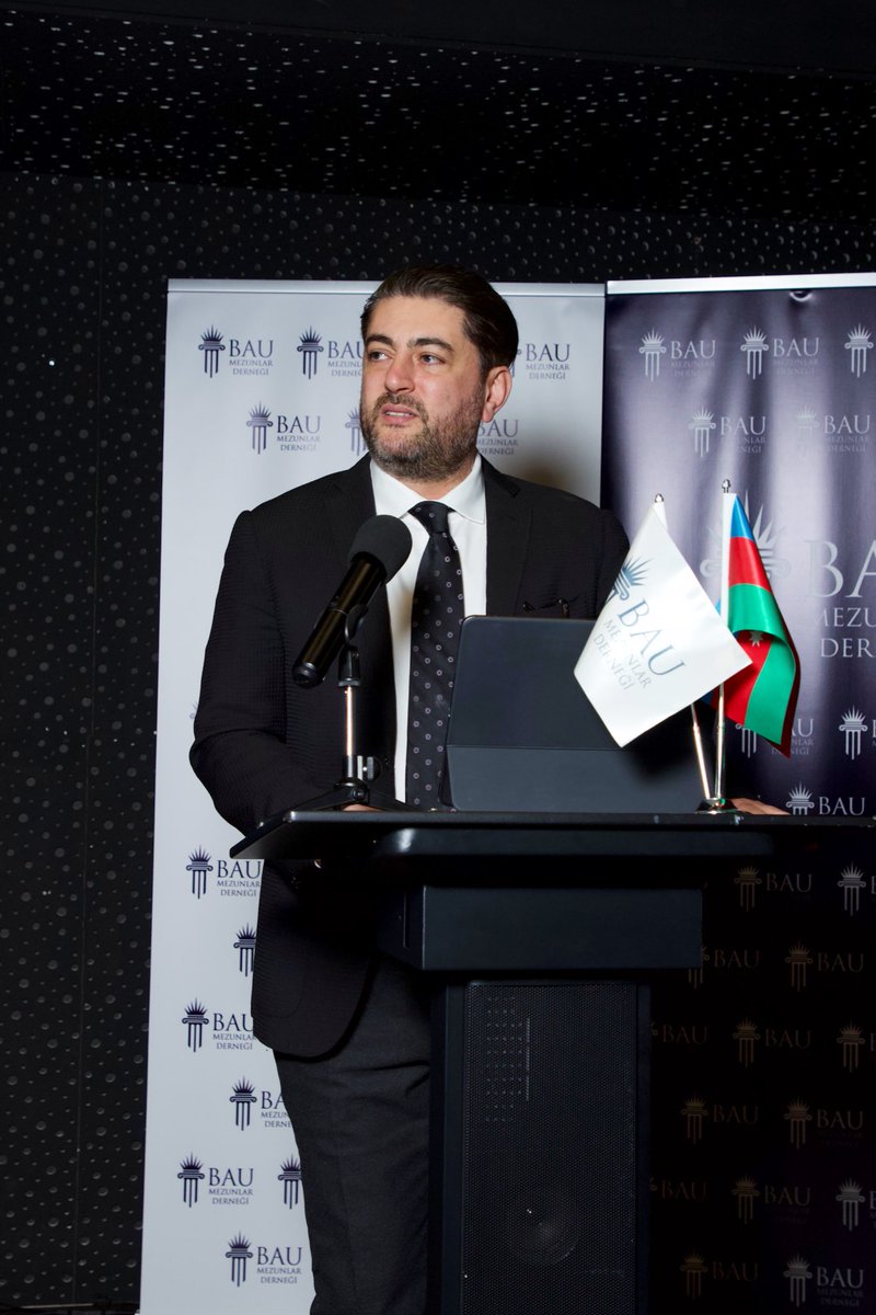 BAU Mezunlar Derneği olarak ilk uluslararası etkinliğimizi Can Azerbaycan'ın başkenti Bakü'de gerçekleştirdik. 🇹🇷🇦🇿 Ülkemizde yaşanan ve ulusumuzu yasa boğan deprem felaketinde bir kez daha gördük ki biz ''bir millet iki devletiz.'' Əziz Azerbaycanlı qardaşlar. Daim var olasınız!