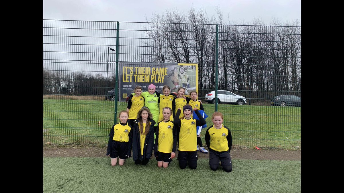 KCFC_2006's tweet photo. Another Saturday and another beautiful day ☀️ is out!! The teams are getting ready to play, so let them flourish, let them smile &amp; let them play!!! @ScotFASouthWest @KcfcStar @WSWGirlsScot ⚽️⚽️#KCFC 🟠⚫️🟠⚫️ https://t.co/Xboz2o8VHm