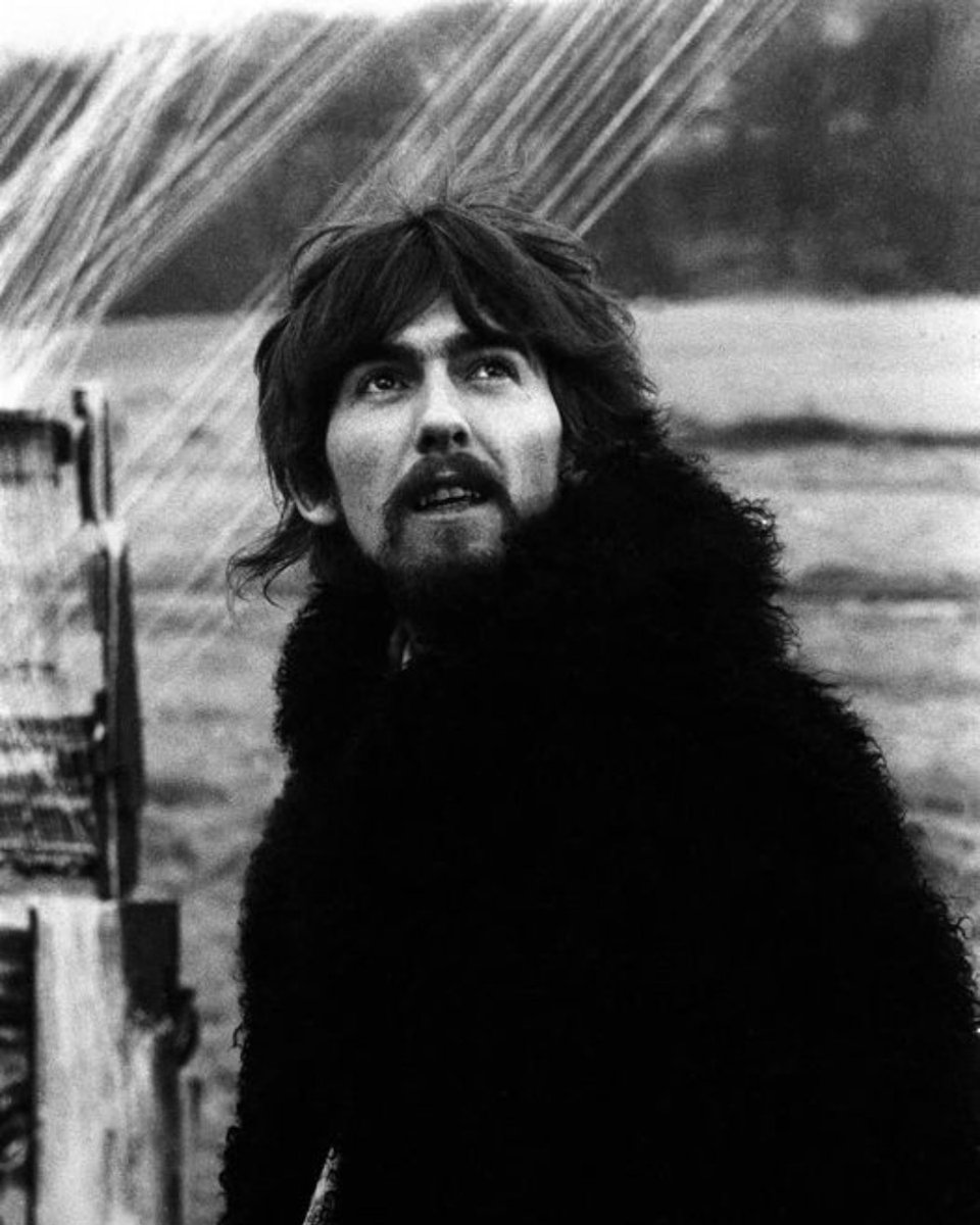 Today we are remembering George Harrison on what would have been his 80th birthday. Happy birthday, George ❤️

#George80 #GeorgeHarrisoon