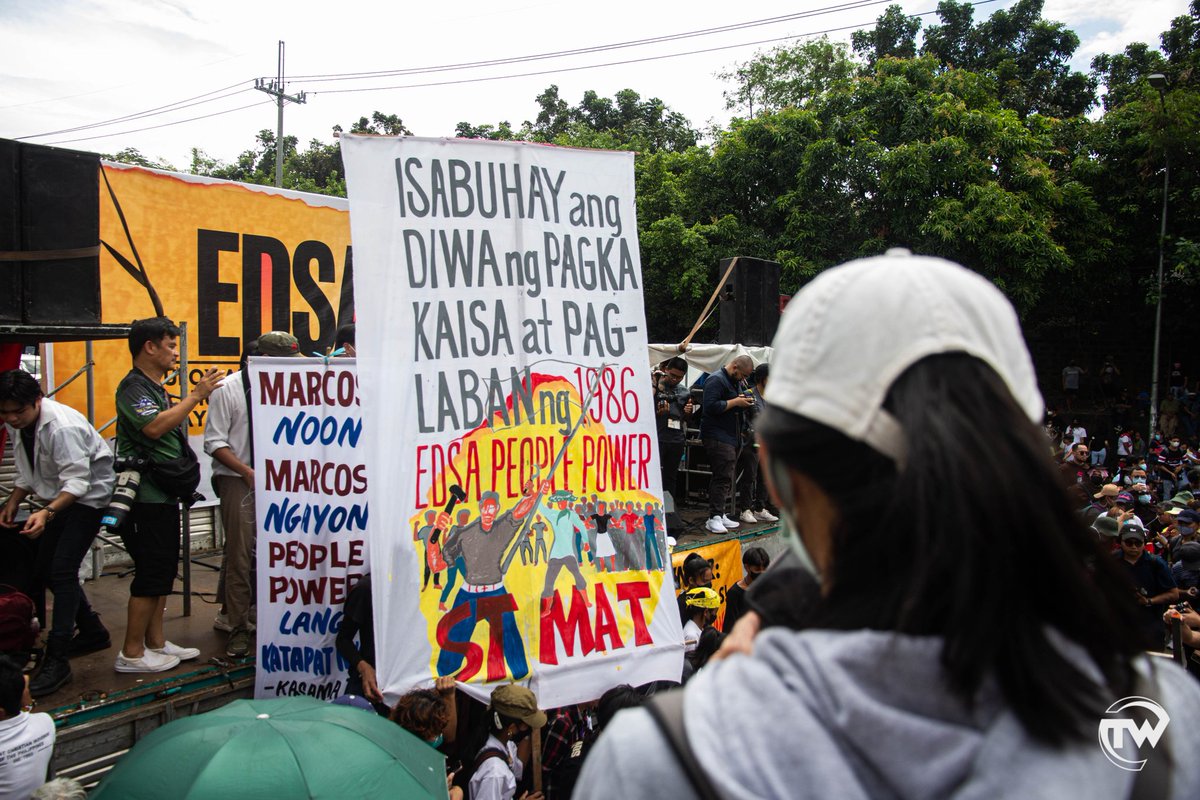 TomasinoWeb's tweet image. To celebrate the 37th anniversary of the bloodless revolution that restored the country’s democracy, progressive organizations staged a mobilization at the People Power Monument in Quezon City today, Feb. 25.

#EDSA37

FULL ALBUM: facebook.com/10006368953565…