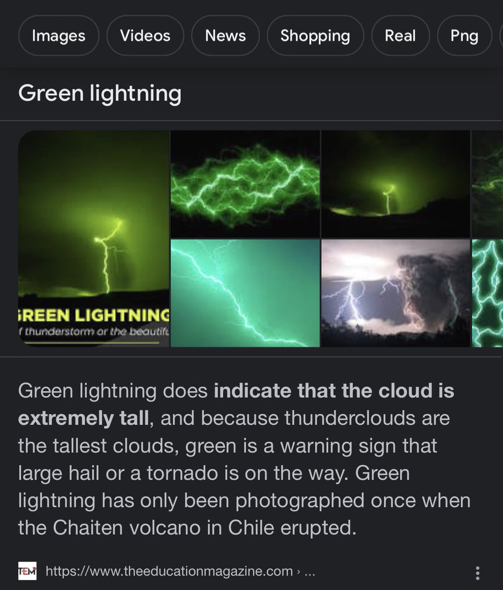Driving up the 405 north and saw green lighting. Never seen that before. Had to google! This is not ur normally rain. #StaySafe #shermanoaks #LARain #LosAngeles #Lightning #Greenlighting #California #flooding 
#Rain #sanfernandovalley