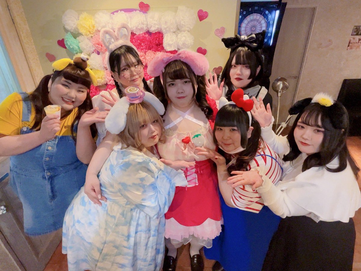 shangrila_akiba's tweet photo. みるきぃ爆誕祭始まりました❣️

🎂 まいみるきぃ 🎂

💜こむっこ
💜まろんめりーむ
💜イチミ
❤️はろーしてぃ
💙れなもん
💙あげあげぷりん

しゃんぐりららんどでまいみるきぃちゃんの爆誕祭が行われているよ❣️ゆかいななかまたちと一緒にお祝いしよう❣️ https://t.co/qLabbWesNJ
