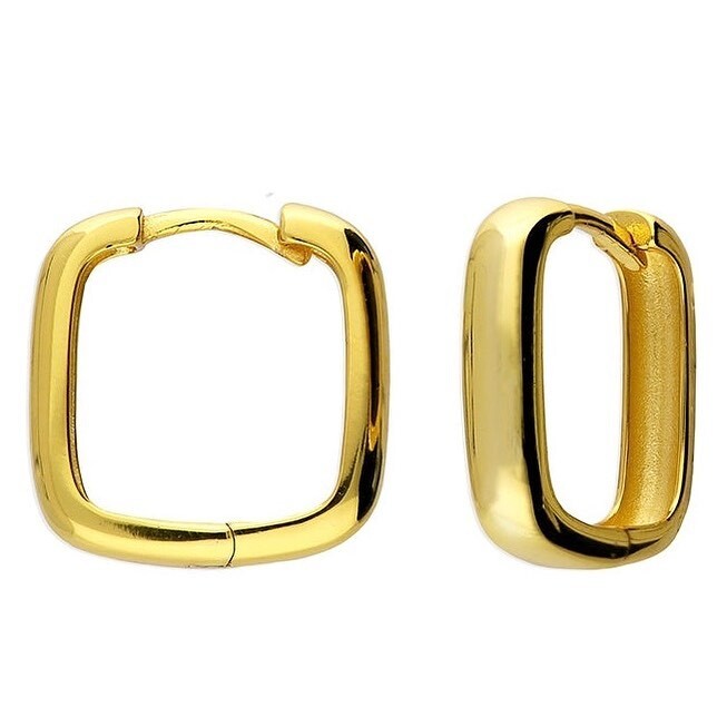 WildeShop's tweet photo. Loving these chunky square gold hoops - super popular too! At 14mm they’re just right for every day wear and the hinges make for a neat closure. TAP to purchase @ £32 or choose Local Pickup at Checkout ✨🟨✨#squarehoops 
.
.
.
.
#chunkyhoopearrings #go… https://t.co/dSLgcIKfdy https://t.co/D72bFUwSZp