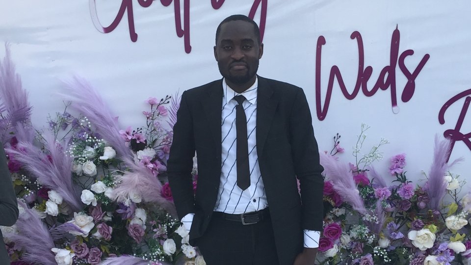 Luutu2Derrick's tweet photo. @Mbidde I idolize you my Role model https://t.co/Wj8WzXOAwR