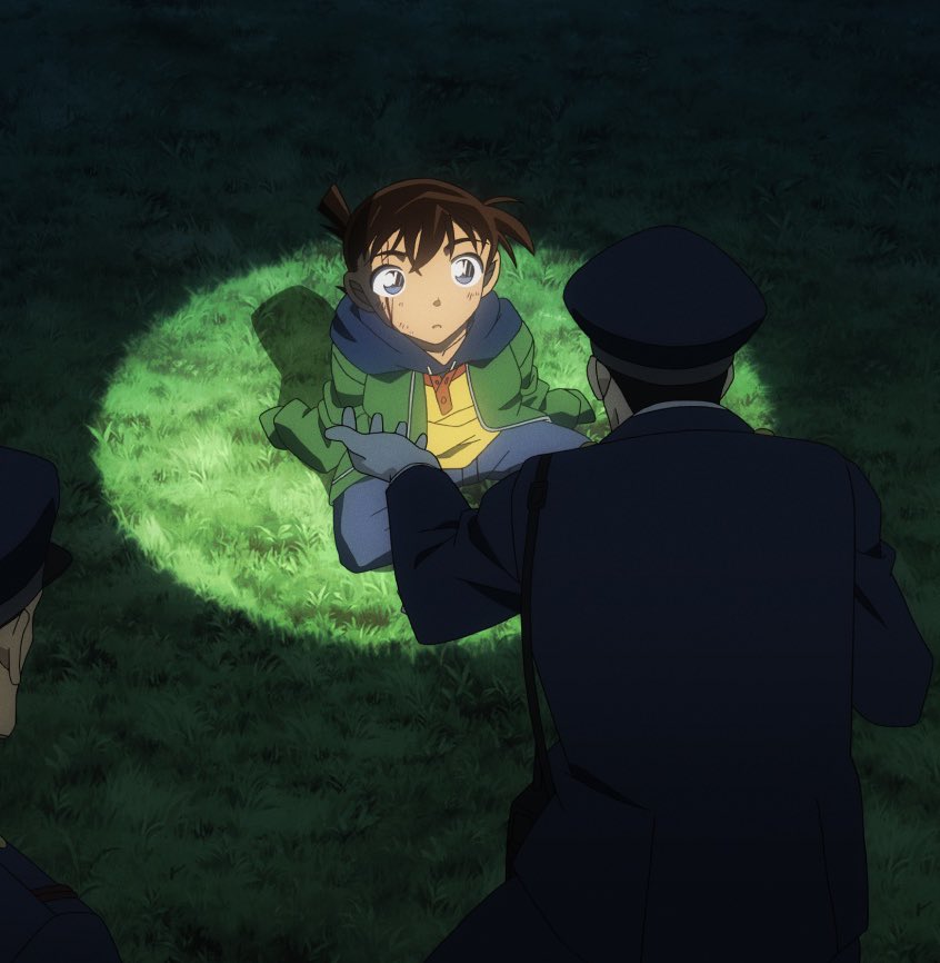 i didn’t even know they made figures of this but it’s the moment when shinichi turns into conan, imma cry