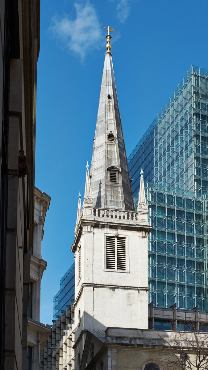 According to the Julian calendar, today marks the tercentenary of the death of Sir Christopher Wren. The Square Mile Churches invite you to discover Wren’s contribution to the rebuilding of the City: #Wren300 squaremilechurches.co.uk/wren-300/ & wren300.org