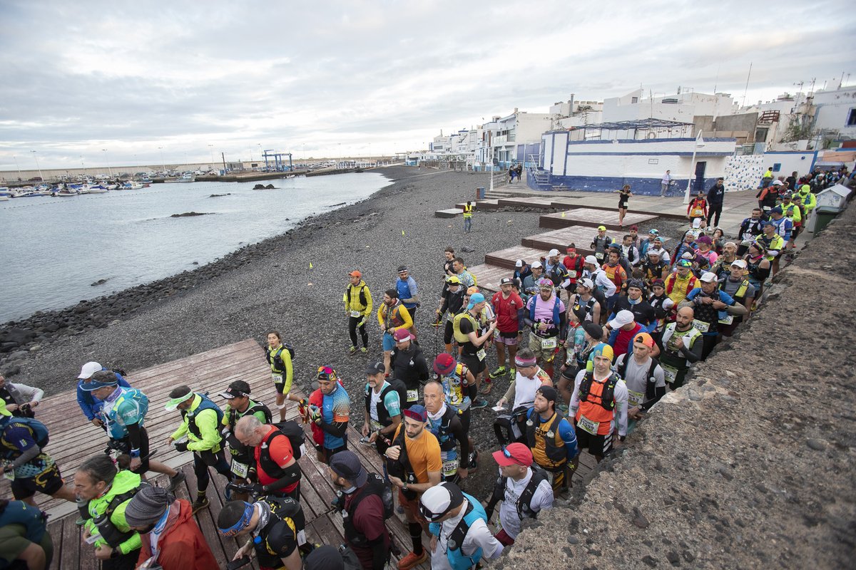 TransGC's tweet image. 💥 ¡¡Salida de la #TGCAdvanced desde Agaete!! 💥

Les dejamos estas imágenes de la salida de la Advanced desde Ayuntamiento de Agaete. Por delante, 84 kilómetros y 4.900 metros D+. ¡A disfrutar de la isla! 🤩⛰

Les esperamos en ExpoMeloneras 🏁

Fotos 📸 Iván León Santiago