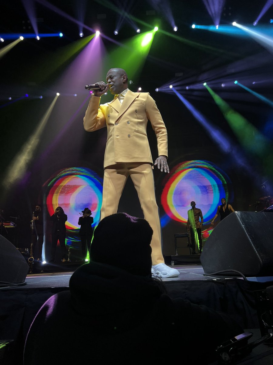 ThunderCatOKC's tweet photo. RnB is alive and well. @jscottloft and I had a blast at last nights Soul II Soul concert with @MusicByKEM @ledisi and @MusiqSoulchild #ilovelivemusic #rnbisnotdead #concertcrazylofts https://t.co/Qasj8F9OBV