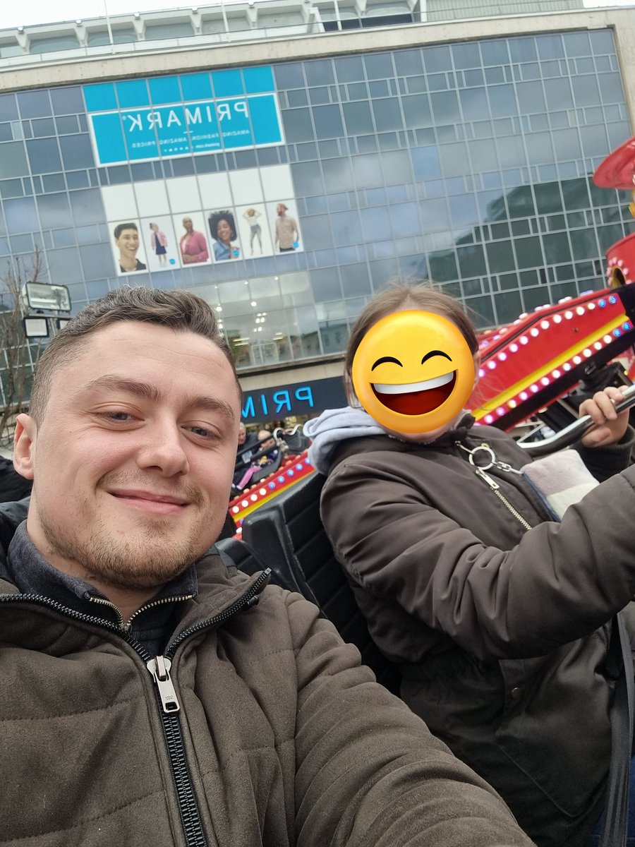 I was honoured to end my week with a young person who always has a smile on her face no matter what. It was so important to her to enjoy a few minutes on this ride which made her day, what she doesn't know is it made not just my day, but my week too. Thorpe Park trip pending!