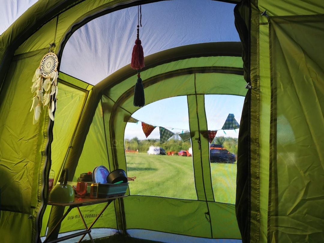 simplyhike's tweet photo. Ready to get out and explore? 🌲Grab your camping essentials and let's hit the trails! We've got everything you need to make your camping experience perfect. 

#CampLife #GetOutside 🏕 https://t.co/onbDwJWq5e