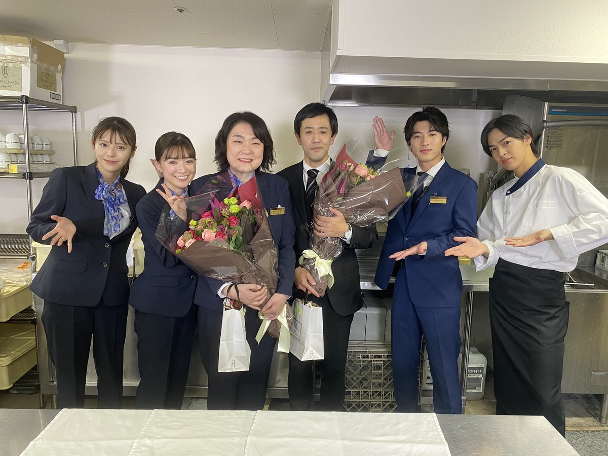tx_sorekon's tweet photo. #それ婚 🐭💍
ご視聴ありがとうございました💞

ねずみ家族の父
ウェデングヒルズ大黒のキャプテン
チュー吉／後藤田昭一 役
#濱津隆之 さん✨

天音の上司
ウェデングヒルズ大黒のプランナー
桐沢信江 役
#久保田磨希 さん✨

おふたりの安心感に包まれておりました🥹 https://t.co/VPEmlv6v7C