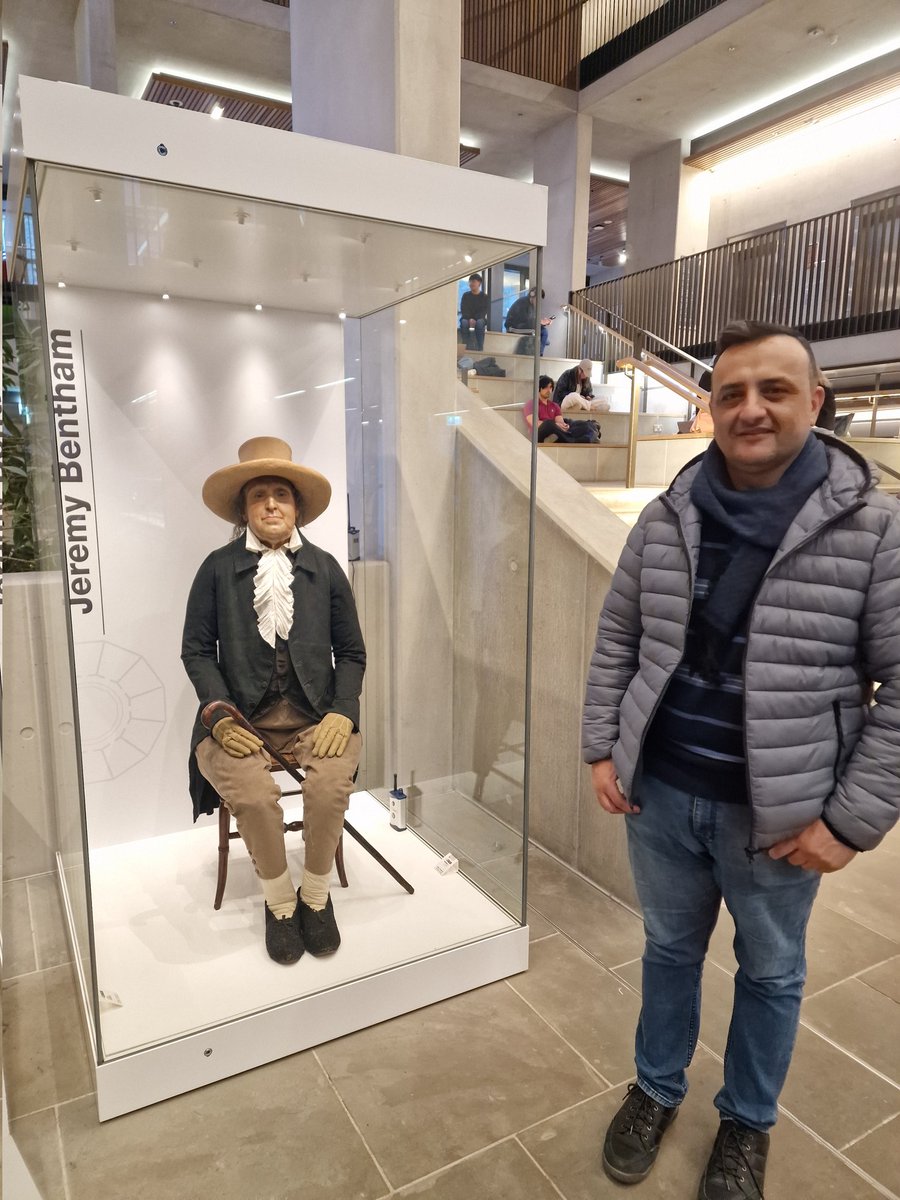 NahreinNetwork's tweet photo. We are delighted to have @sdqkhalil completing his Nahrein Network - @BISI1932 scholarship in the #UK

Dr Sadiq is working on archival material at the National Archives @UkNatArchives regarding historic #Baghdad 

Photo: Dr Sadiq at @ucl https://t.co/aqkdndzrVm