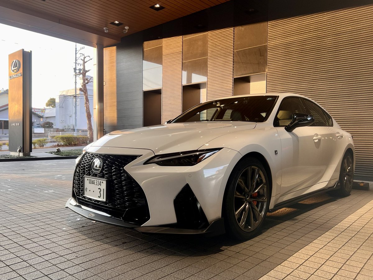 ryogoro0421's tweet photo. 夕暮れ
#モードブラックS
#modeblacks
#レクサスis
#lexusis
#スポーツセダン
#トムス
#トムスレーシング
#toms
#tomsracing
#lexus
#lexuscustom
#lexusisfsport
#夕暮れ
#FSport
#SEV
#みんカラ
#トムスバレル
#サンセット
#lexusokazaki
#岡崎市
#レクサス岡崎
#マジックアワー https://t.co/L3oqYRGrT5