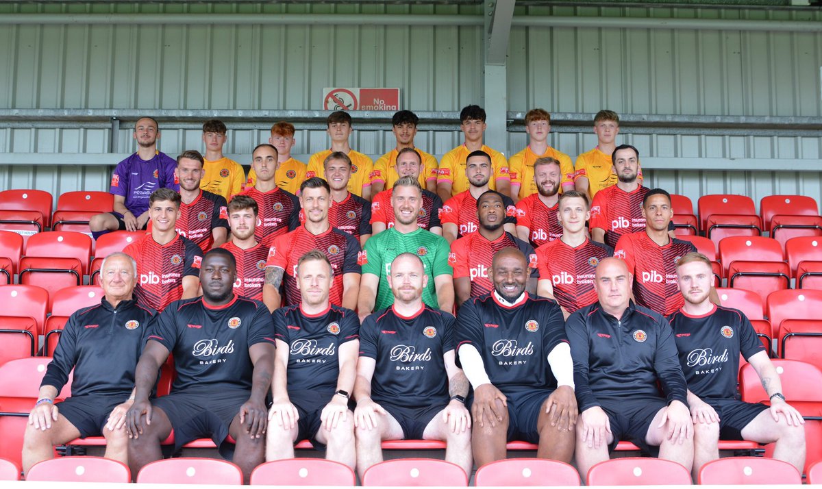 𝗟𝗮𝗱𝗶𝗲𝘀 &amp; 𝗚𝗲𝗻𝘁𝗹𝗲𝗺𝗲𝗻, 𝗶𝘁 𝗶𝘀 𝗠𝗔𝗧𝗖𝗛𝗗𝗔𝗬!

🆚 <a href="/Alvechurch1st/">Alvechurch FC</a> 
🏆 Southern Premier League
⏰ 3:00 PM Kick Off
🏟️ The Don Amott Arena

#RedArmy #Sports 

🔴⚫️