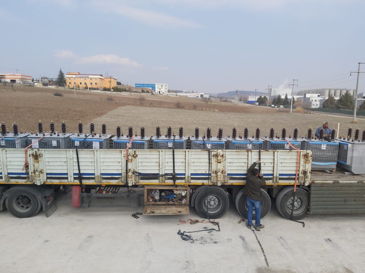birtanelectric's tweet photo. 🙏🏾🙏🏾 #trafo #transformer https://t.co/1h9ogIJ2xO