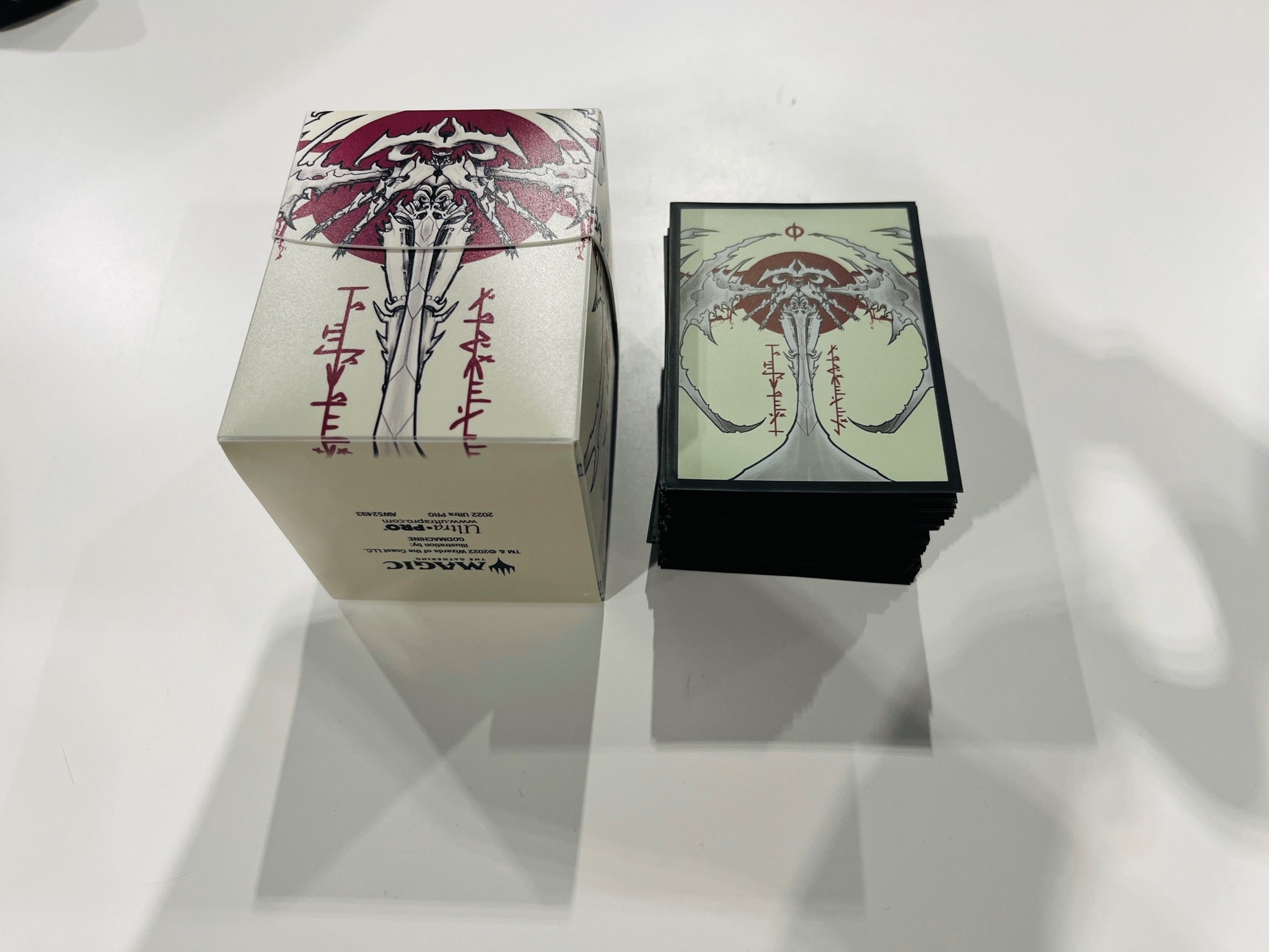 MTG アトラクサ プレイマット ウルトラプロ - マジック:ザ・ギャザリング MTG アトラクサ プレイマット ウルトラプロ - マジック:ザ・ギャザリング