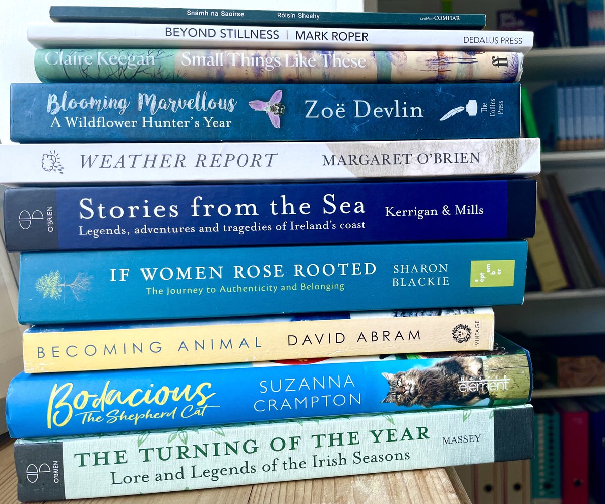 A few from my ever growing bedside pile! I will be reading these while hopefully some one else will be reading mine. #IrelandReads #SqueezeInARead 🌿☘️💚