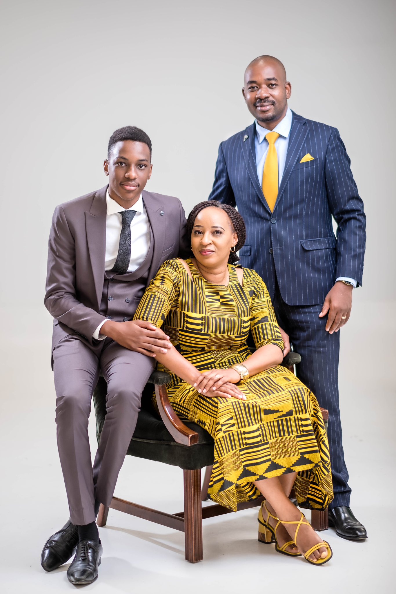 nelson chamisa on Twitter "FAMILY IS THE FIRST GOVERNMENT..Zimbabwe is