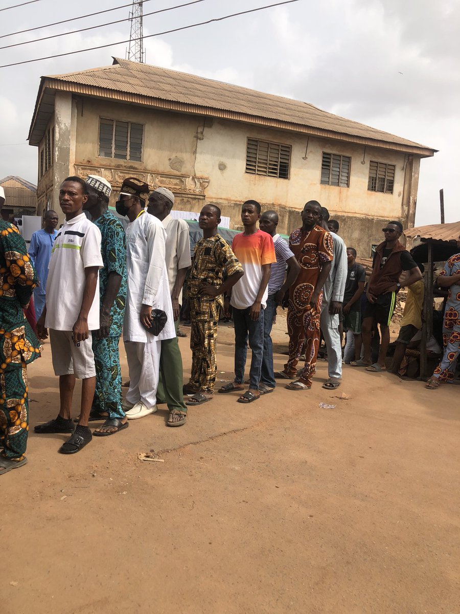 muhammedaff's tweet image. 3 direct 

Atiku✅
Aderinokun ✅
Akala✅

#SafeChoice