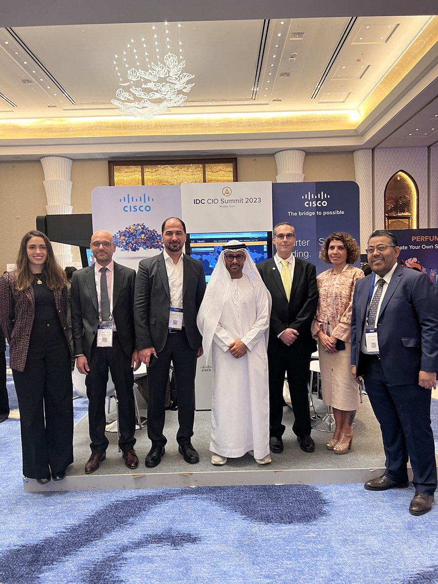 ciscomiddleeast's tweet photo. Our participation as a sustainability partner in the IDC CIO Summit, Garsen Naidu shared insights on how technology can accelerate the journey to Net Zero. 

#CiscoUAE #InclusiveFuture #IDCCIOME
#IDCCIOSummit #DigitalEconomy https://t.co/lspdsgLL9N