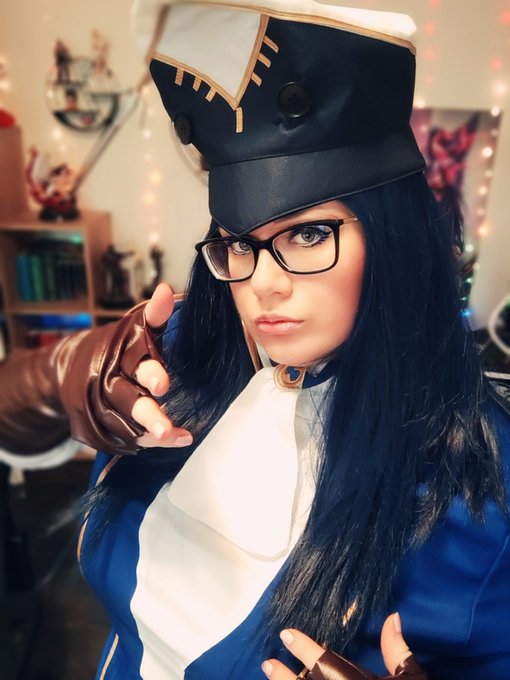 Boom headshot! 🔫 Can I be your cupcake? 🧁 #arcane #arcanetwt #LeagueOfLegends #LeagueOfLegendsFanArt<a href="/tag/arcane"class="tags">#arcane</a><a href="/tag/gamergirl"class="tags"><span>#gamergirl</span></a><a href="/tag/leagueoflegends"class="tags"><span>#leagueoflegends</span></a><a href="/tag/caitlyn"class="tags"><span>#caitlyn</span></a><a href="/tag/leagueoflegendscosplay"class="tags"><span>#leagueoflegendscosplay</span></a>