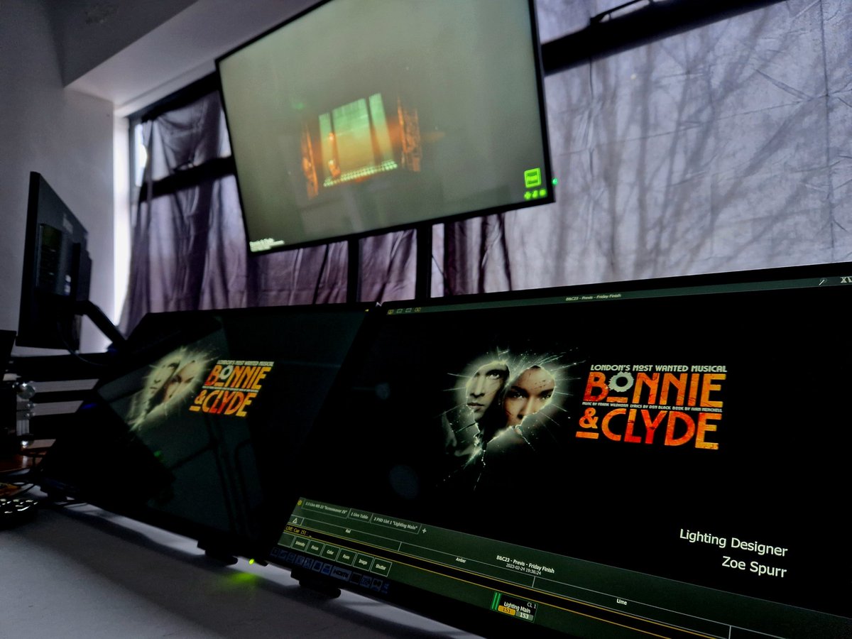 Final day of PreVis for <a href="/Bonnie_clydeLDN/">Bonnie & Clyde</a> with <a href="/zoespurr_LD/">Zoe</a> before heading to the Garrick on Monday! <a href="/WhiteLightLtd/">White Light</a> <a href="/ETCInc/">ETCInc</a> @capture_se