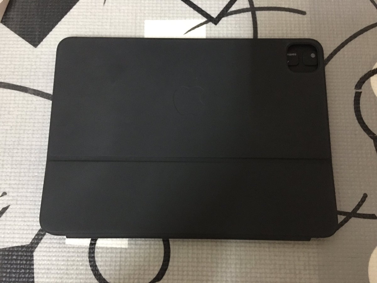 lovelybabycas's tweet photo. ส่งต่อ Smart Keyboard Folio ของ iPad 3500฿ พร้อมโอนลดได้อีกค้าบ #ส่งต่อ #iPadAir4 #อุปกรณ์เสริมไอแพด #iPad #smartkeyboard #คีย์บอร์ดมือสอง #คีย์บอร์ดบลูทูธ #ipadมือสอง https://t.co/5Hjg576YMf