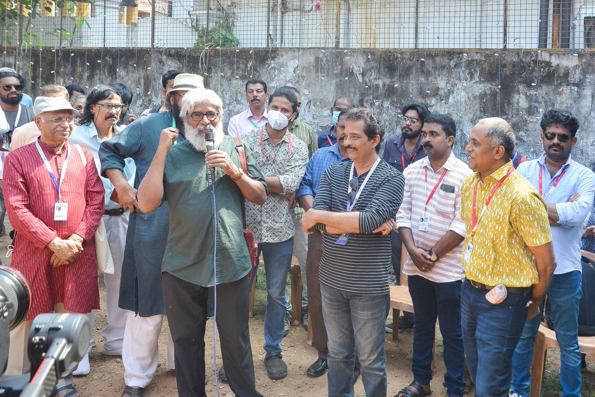 iffklive's tweet image. Inauguration of photo exhibition &apos;Anargha Nimisham&apos; by Punalur Rajan, curated by Mangad Ratnakaran and C Pradeep Chandrakumar 📸✨

#KottayamInternationalFilmFestival #OtherProgrammes #PunalurRajan #photoexhibition #RegionalFilmFestival #FilmFestival #Kerala #MalayalamCinema