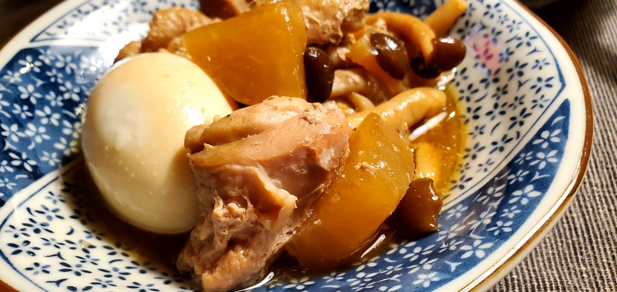 meow_munyo's tweet photo. 鶏大根。やばい、���飯器料理くせになりそうｗ https://t.co/WLzGBAlIkO