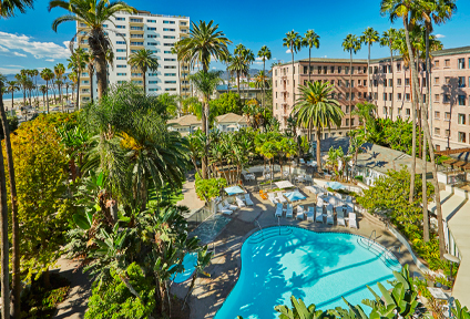 UsaExpert's tweet image. If you look up laidback luxury in the dictionary, you’ll find a picture of #SantaMonica. If you want to find out more, talk to one of our Santa Monica experts today - bvusa.co/sm 

#LosAngeles #freemap #california #luxury #luxuryspas #luxuryexperiences #luxuryhotels