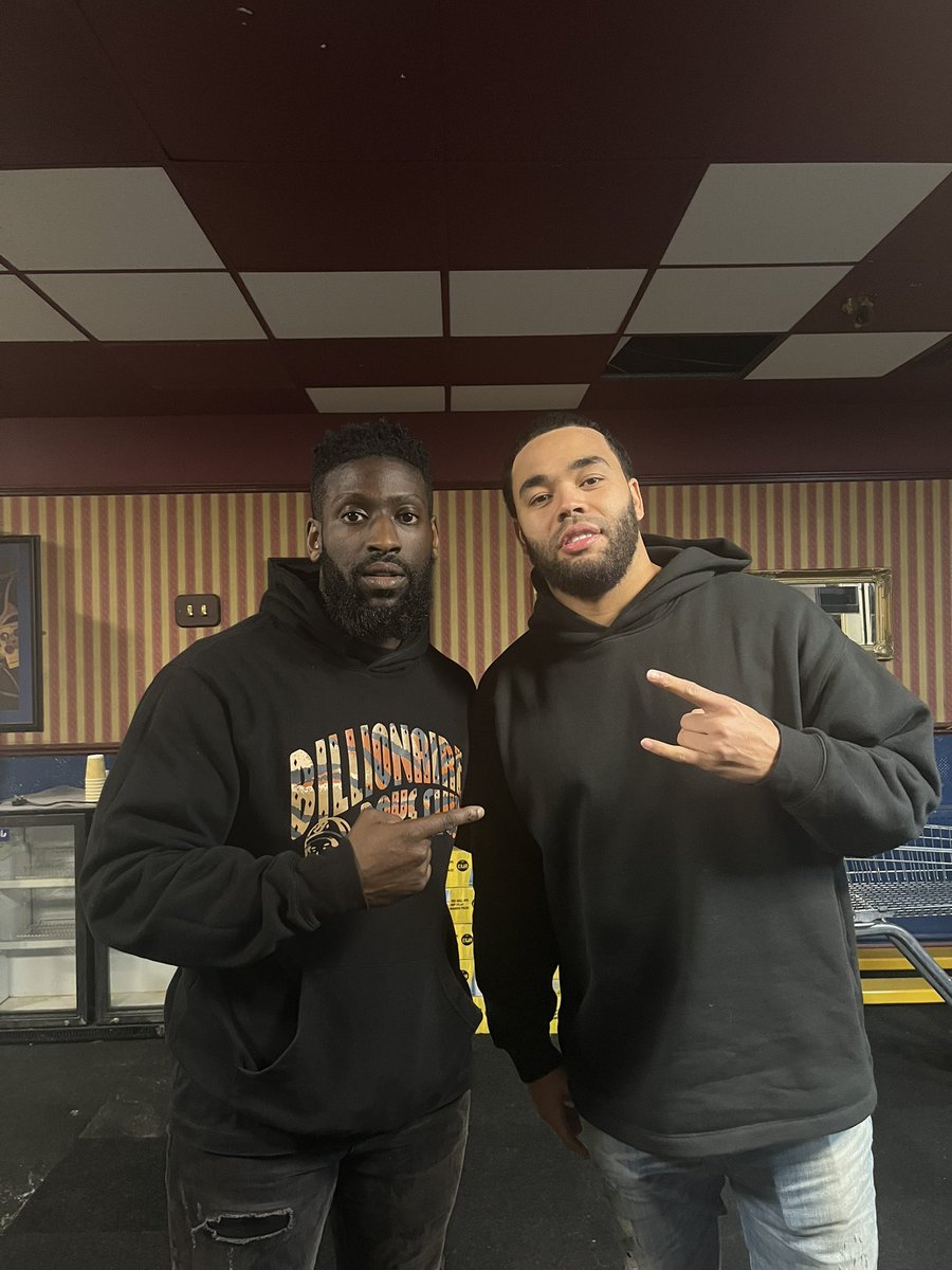 Yesterday was something else! 

For those of you that know me personally, you’ll know that urban music is where I got my inspiration. 

And this rapper right here @YungenPlayDirty, was certainly in my top 10! 

Well done on your performance last night bruh💯