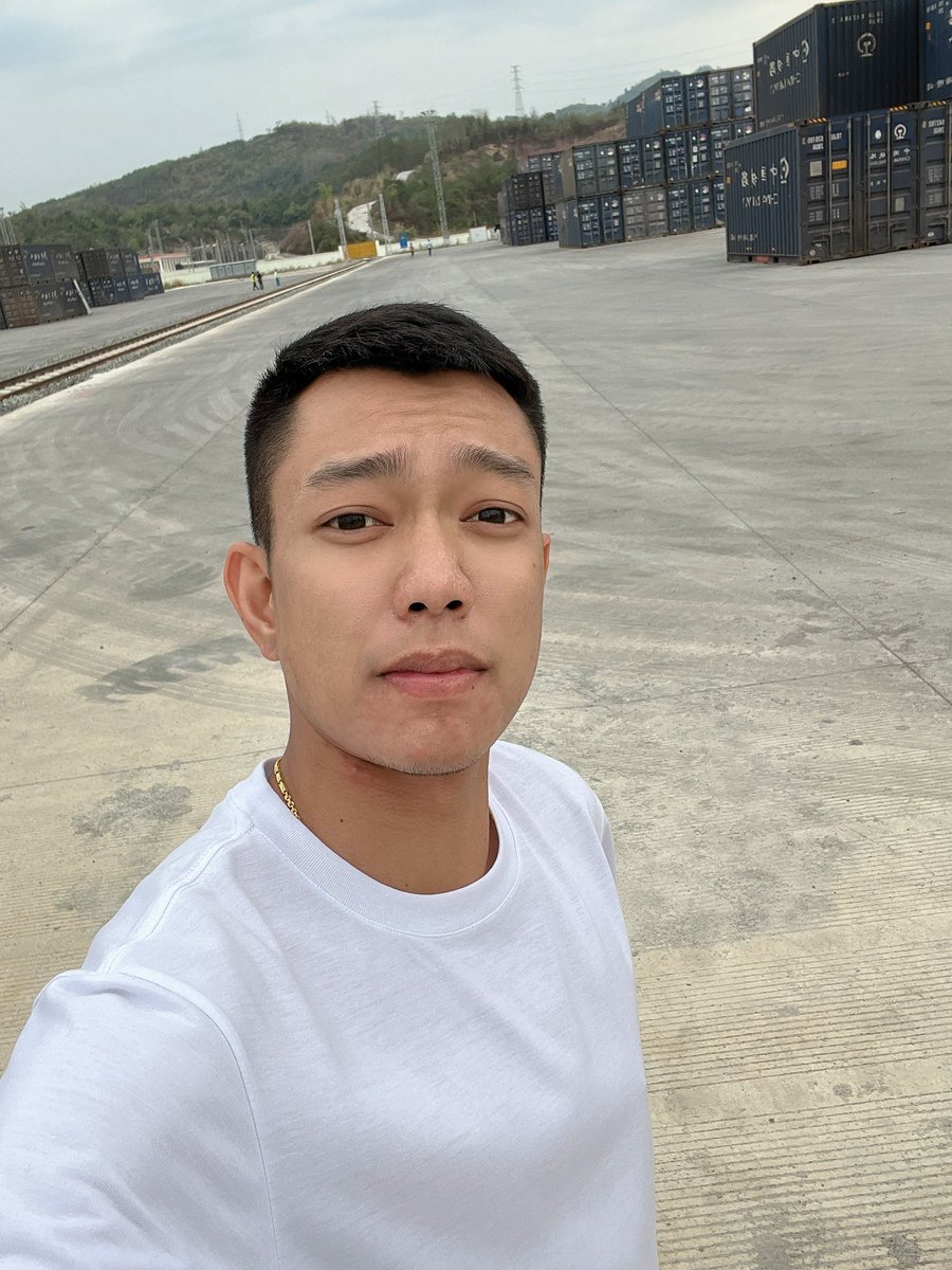 你好 天氣很好😉